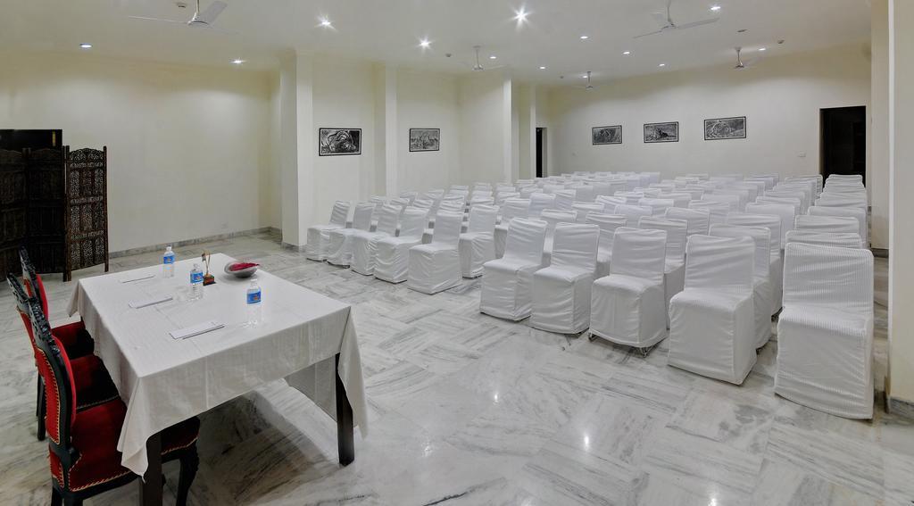The Hadoti Palace, Būndi Esterno foto